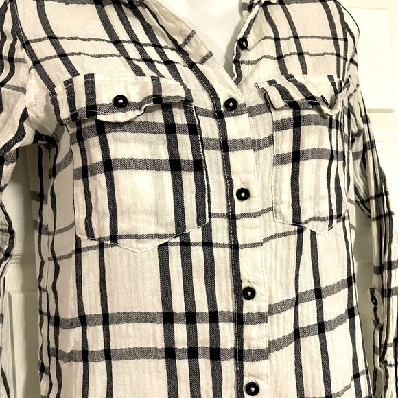 Plaid oversized shirt by Fun & Flirt size S - Picture 3 of 4